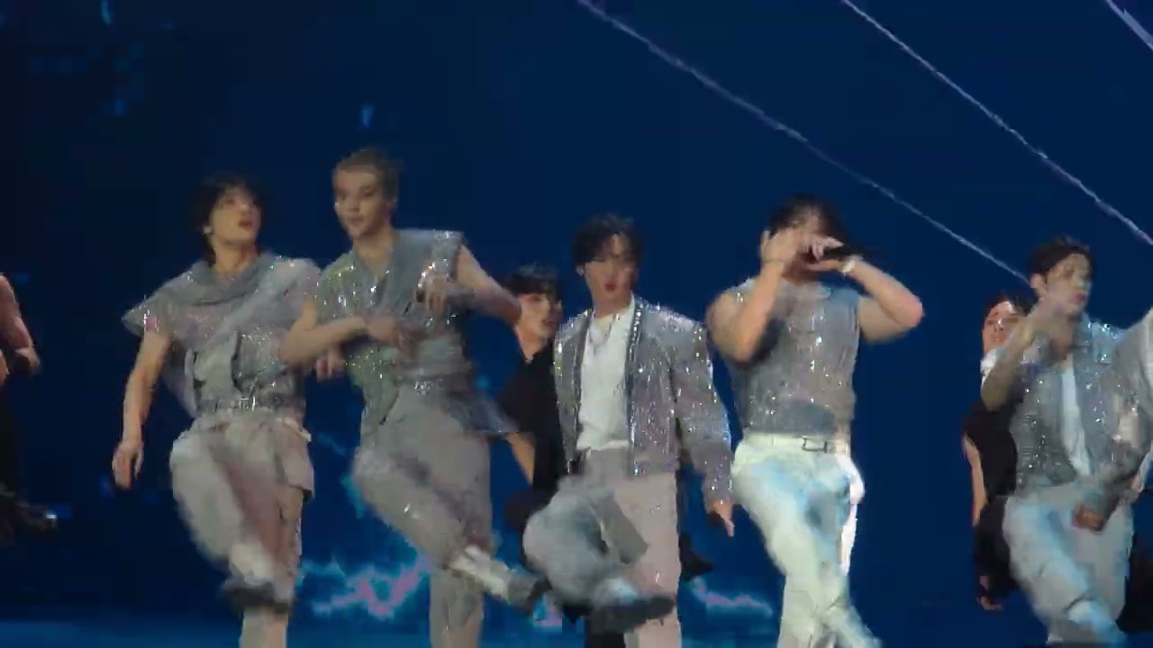 Thunderous (HONGKONG D1) - Stray Kids Dominate in Hong Kong Live Performance Fancam