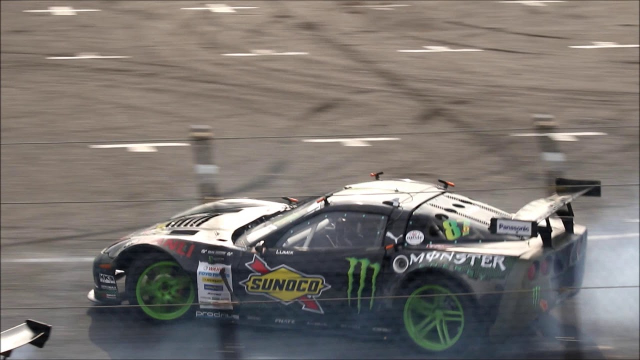 圧倒的な速さ！モンスターコルベット【2017 D1 TOKYO DRIFT Ex.】