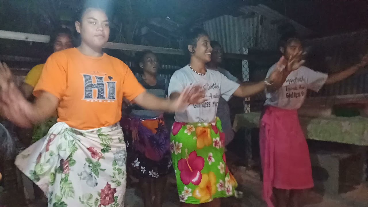 Aikakamau matara Tikatikana n nakonako....