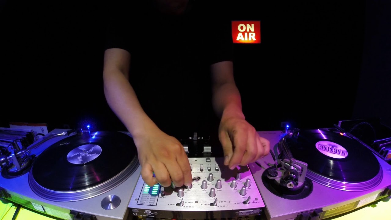 8bit's Vinyl session #1 Clásicos de los 90's