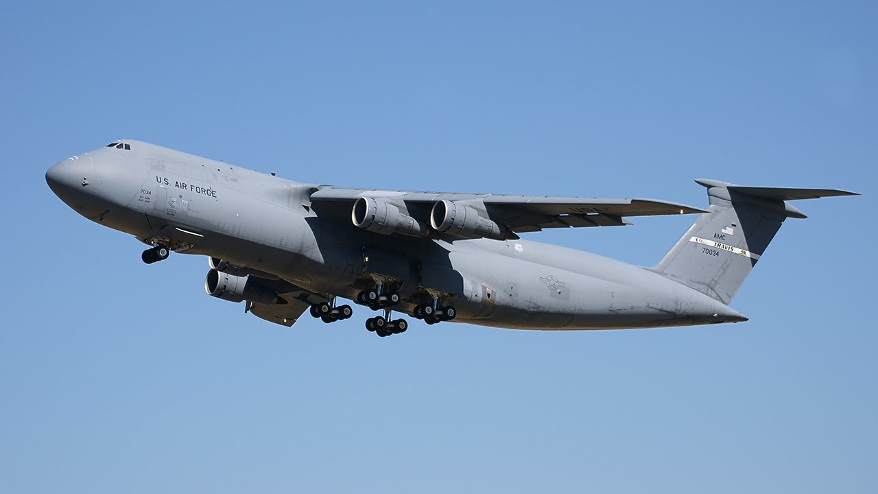Travis C-5, KC-10, and C-17 flyby at Capital Airshow 2010