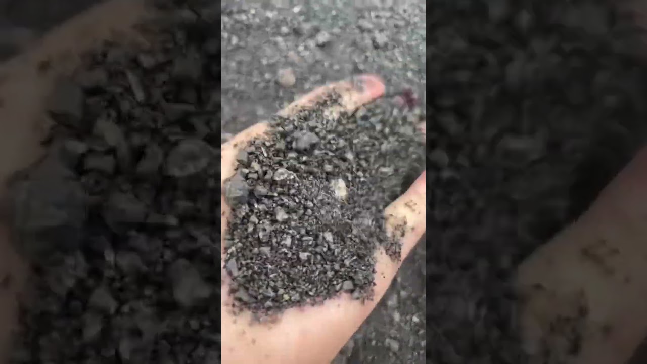 ￼Gemstones in a Volcano!