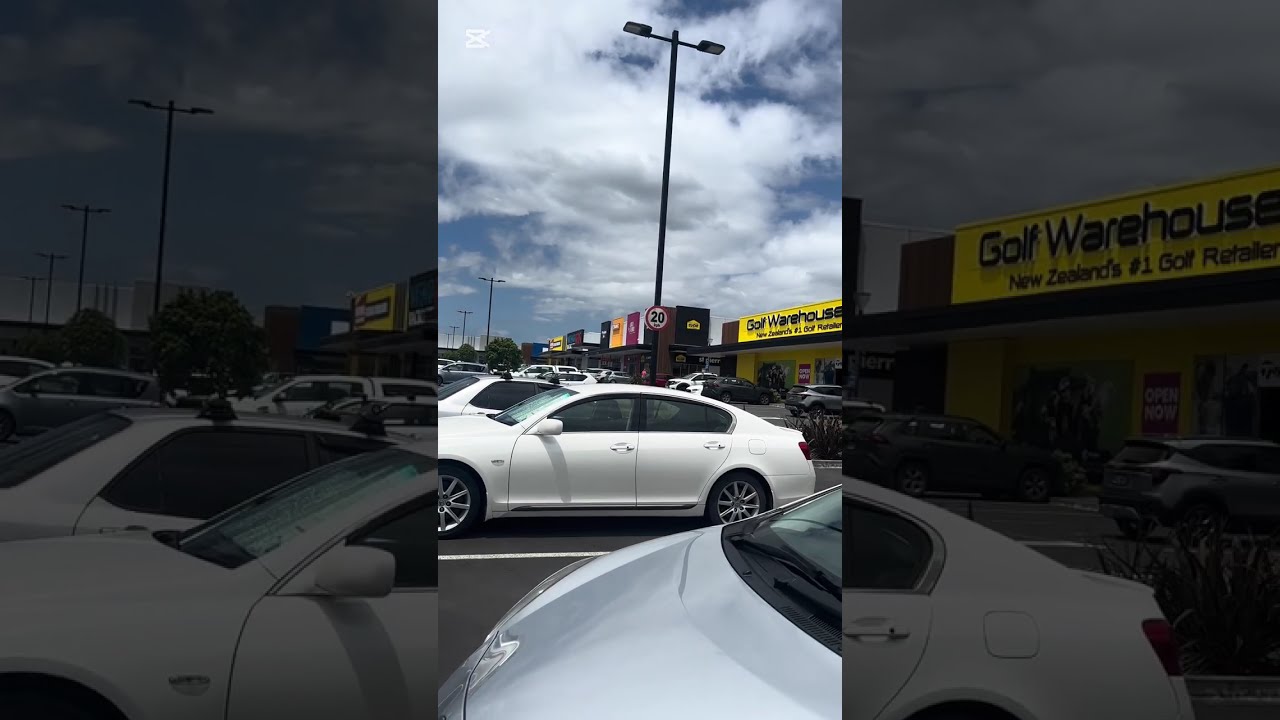 Auckland ni furniture world 🌍 