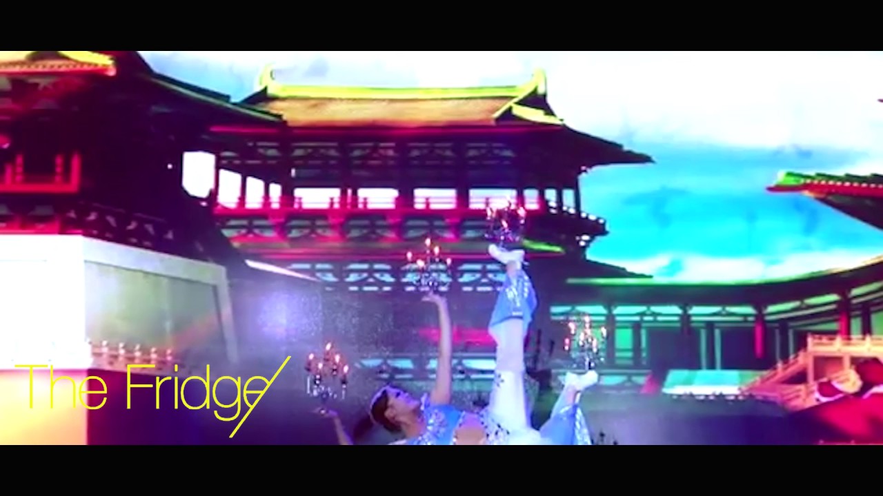 Chinese Female Acrobat