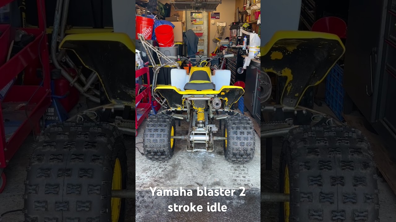 Yamaha blaster 2 stroke idle#quads #yamaha #2stroke #blaster #atv #automobile #atvoffroad #newquad