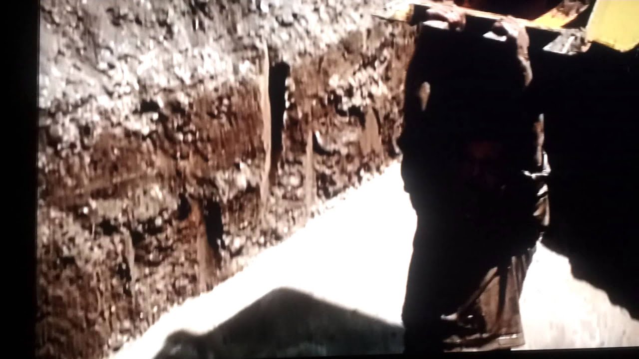 Gummi Tarzan - "drømmer sig væk"