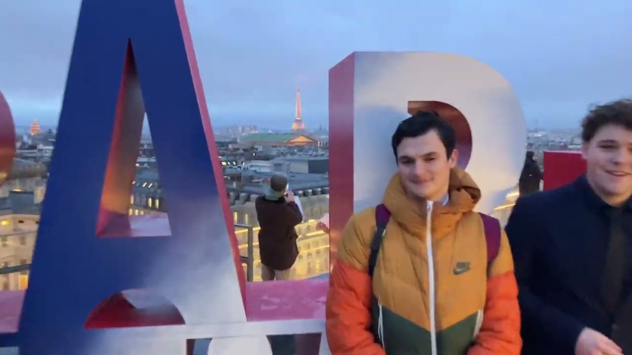 Voyage d'études à Paris