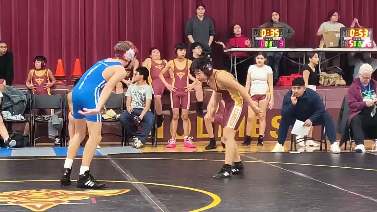 Will Sundling wrestling 2/10/26 vs Wheeling Holmes period 3. 3-0 victory