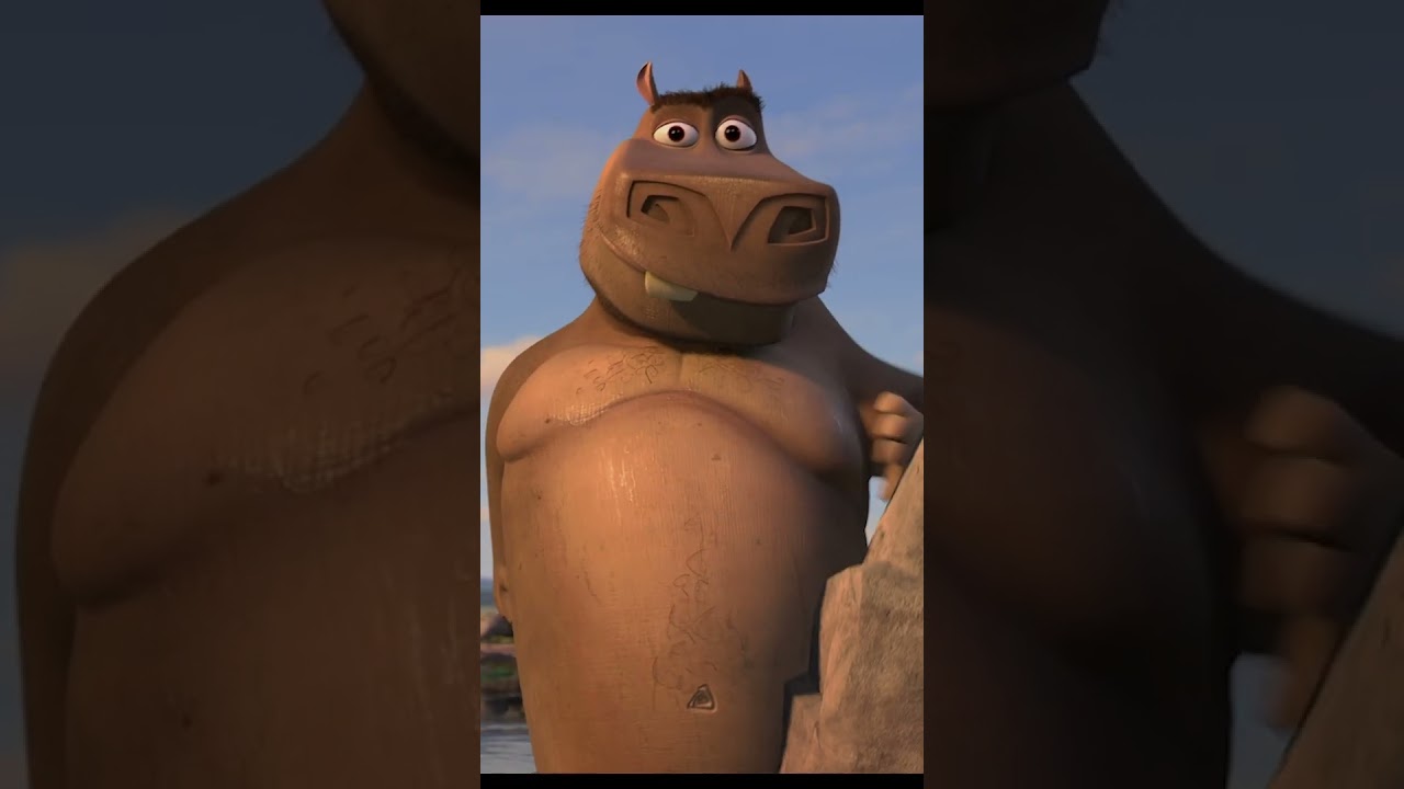 I think MOTO MOTO likes you! 😱 | Madagascar 2 | Mega Moments #shorts