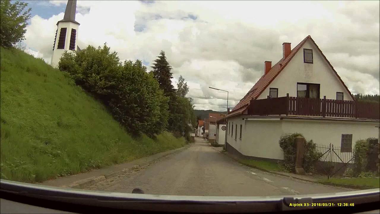 Ortsdurchfahrt im Odenwald/HP: Kocherbach (West rein, Ost raus)