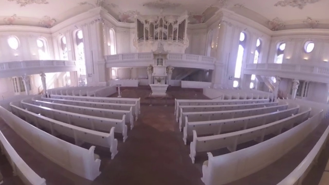Einblick in die Ludwigskirche, eines der sch&ouml;nsten Barockbauten in Saarbr&uuml;cken. in VR 360