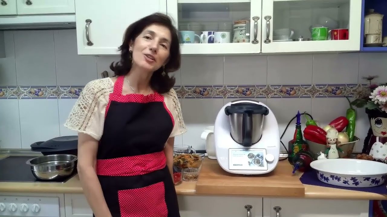 Ensalada italiana de pasta con pesto en thermomix.