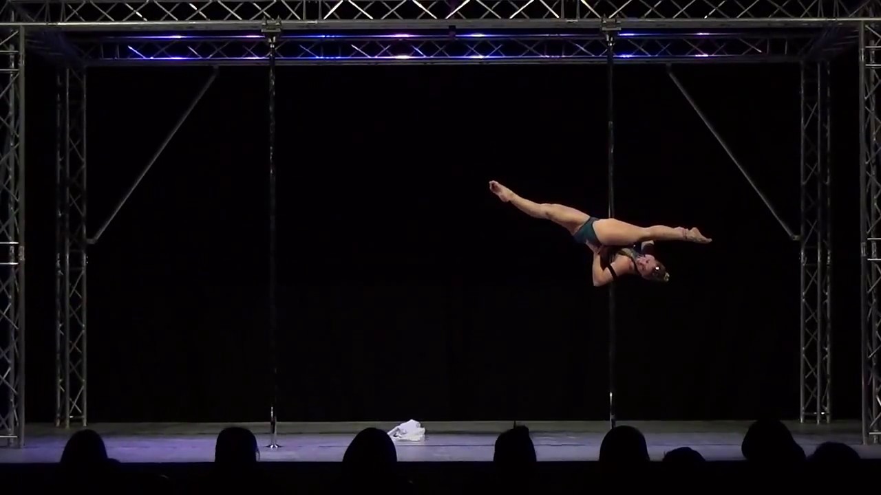 Jen McGrath - Solent Pole & Hoop Competition - Professional Pole Winner