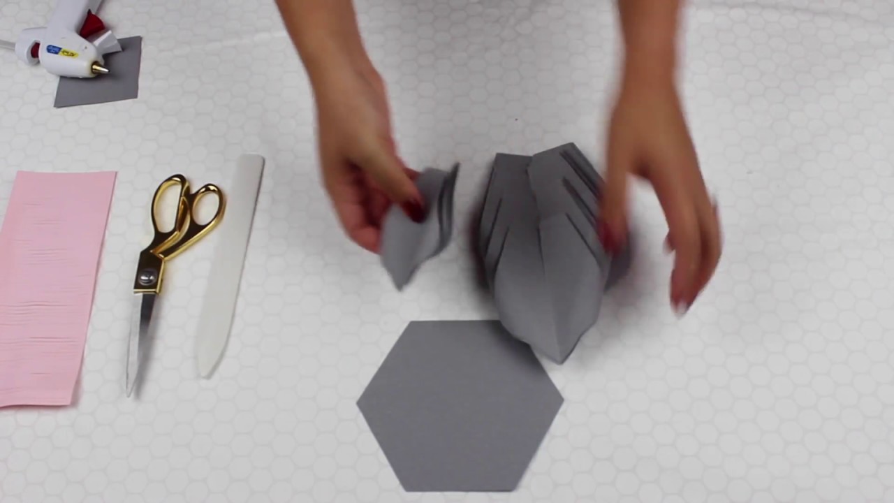 Paper Flower Tutorial using Template #20