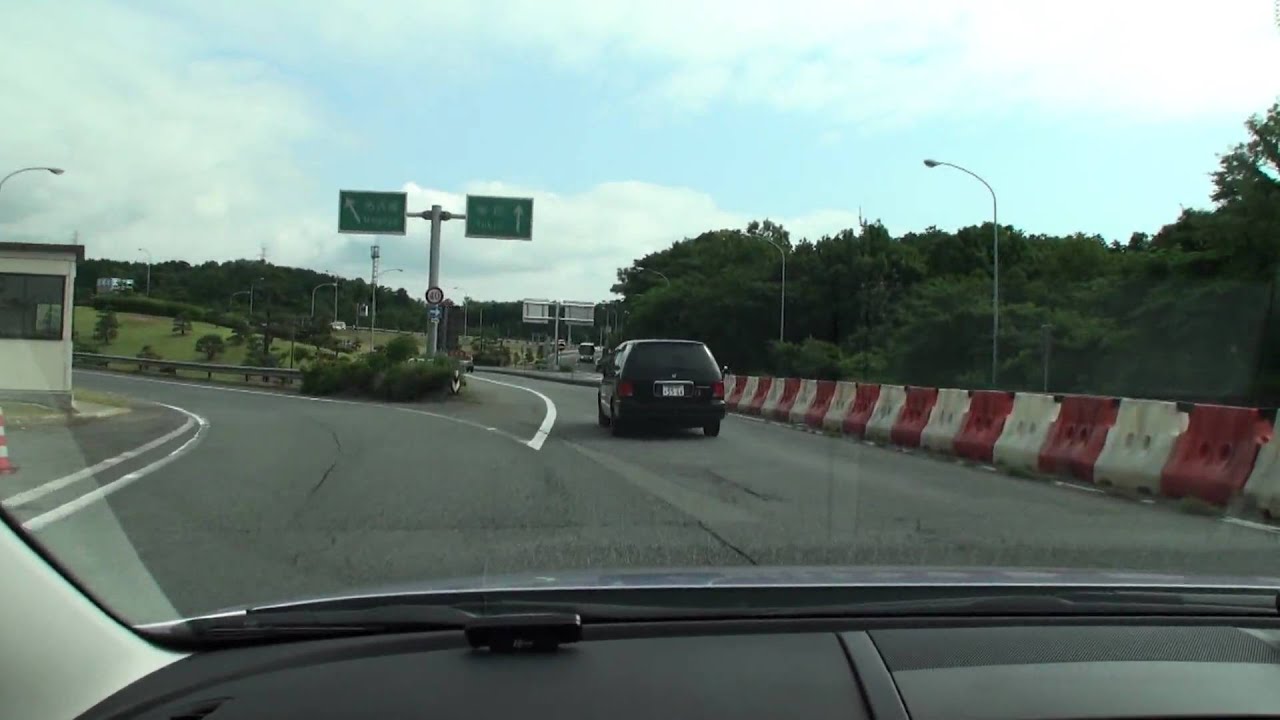 東名沼津インター　東名高速道路への進入