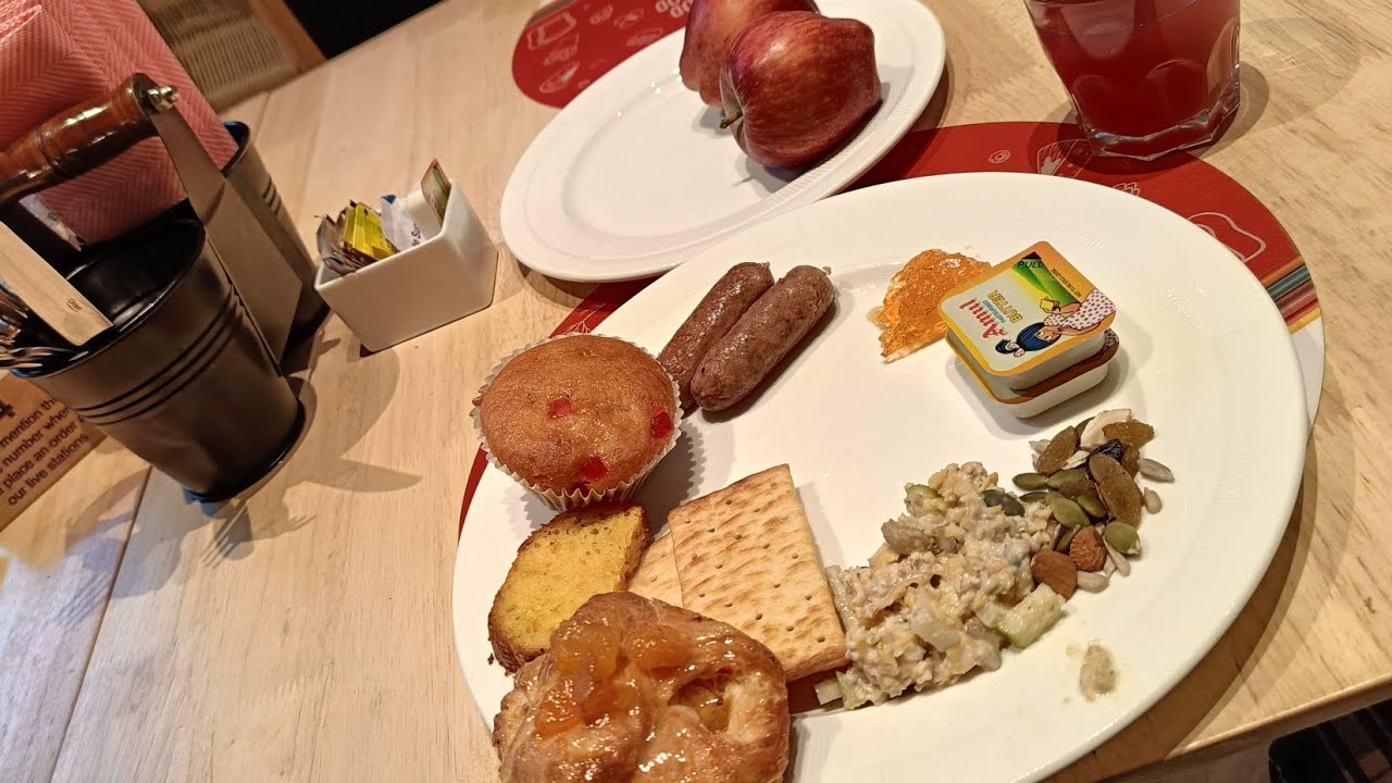 Ginger Mumbai Airport Buffet Breakfast