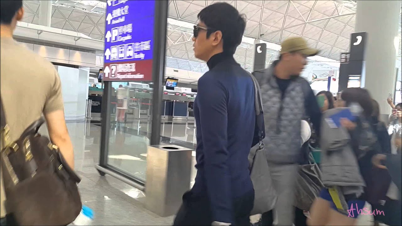 141122 shinhwa eric in hongkong airport