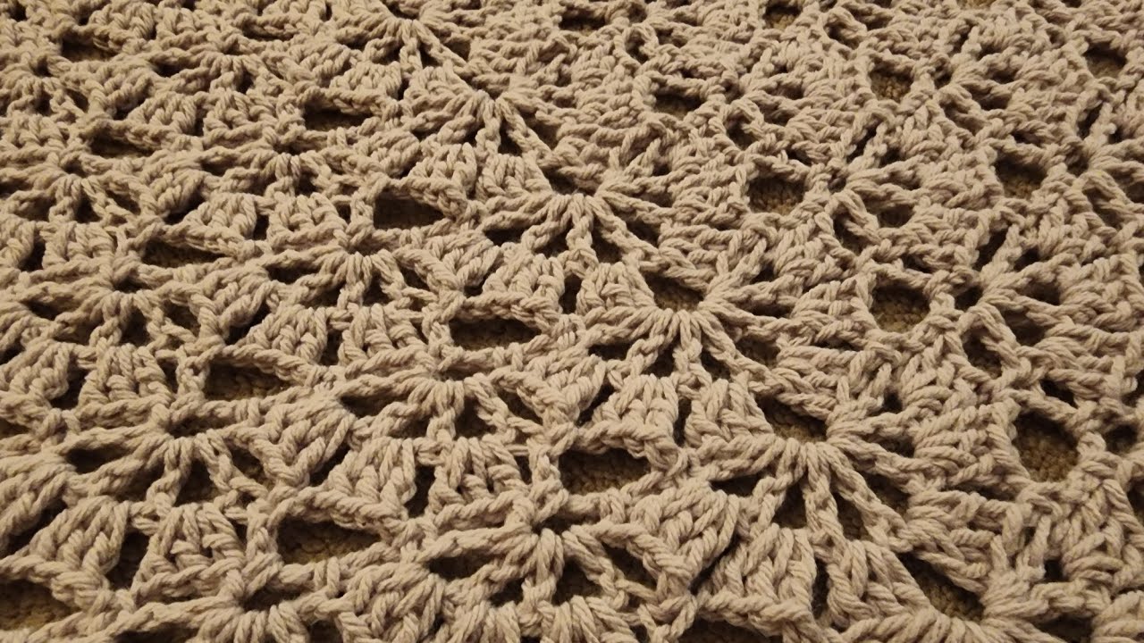 The Angel Wings Crescent Shawl - Crochet Tutorial!