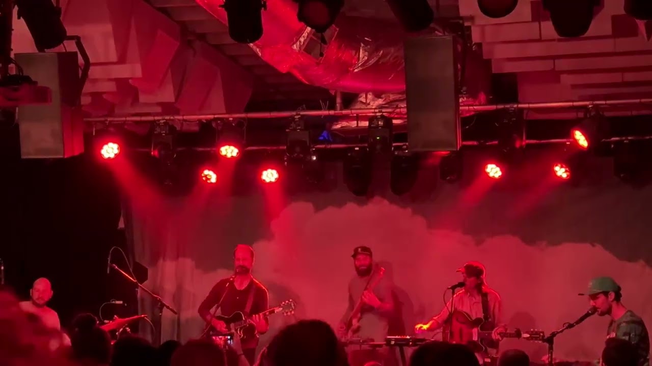 Foxwarren - “Deadhead” (Live at El Club, Detroit, 9/16/25)