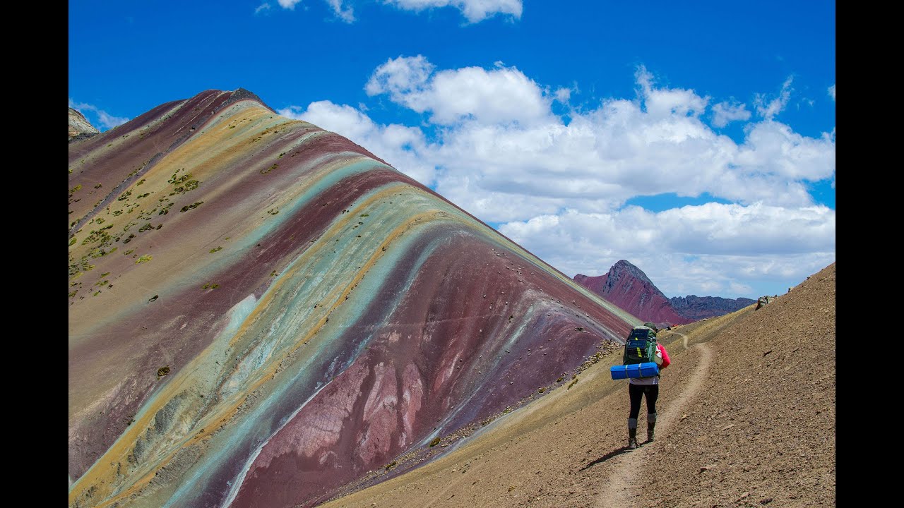 Rainbow Mountain + Ausangate Trek, Peru - 4 Day  w/ FlashpackerConnect