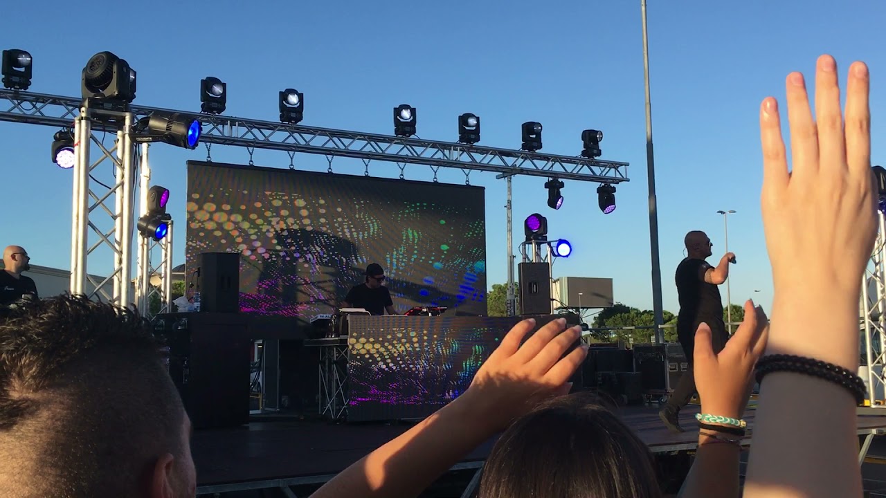 Eiffel 65 Live - Too Much Of Heaven
