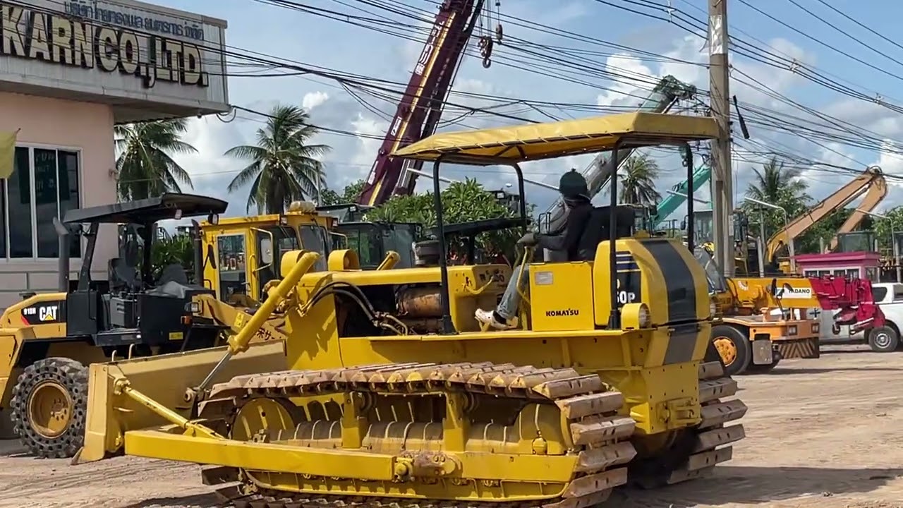KOMATSU D50P-15 www.thaispmotor.com 092-2525952 / 093-0133778