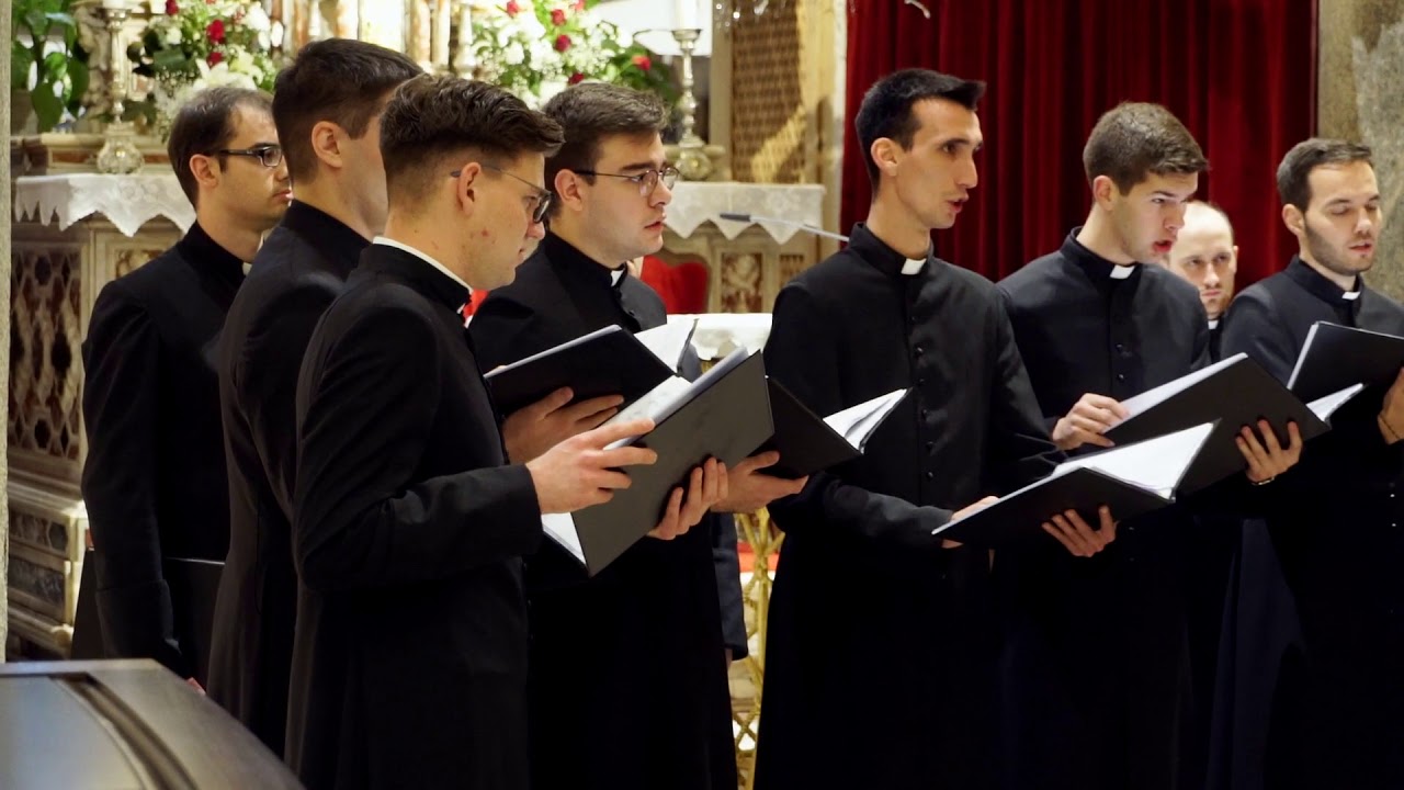 Komorni zbor bogoslova CBS -  Veni Emanuel (Koncert 
