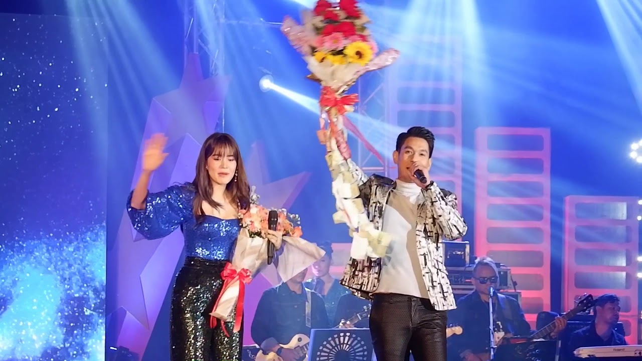 เพียงชายคนนี้ (ไม่ใช่ผู้วิเศษ) 🎼🎤🎼  อ๋อม  อรรคพันธ์ -โบว์ เมลดา @สตาร์คอนเสิร์ตบุรีรัมย์ 21/12/19
