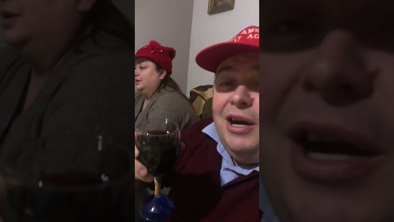 Genard Hajdini dhe Sonida: Gëzuar 2024! Tek Shtëpia e Paqsor Hajdinit.