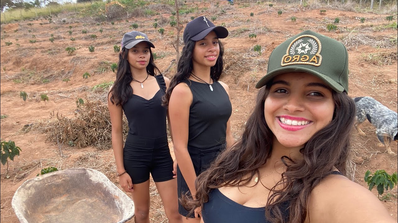 BUSCAMOS A LENHA + EXPERIMENTAMOS O BOLO DE LARANJA + ANDAMOS NA DUQUEZA #roça