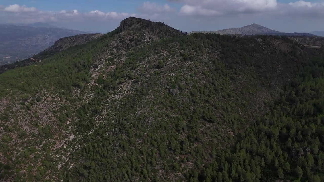 Penyes Albes   la Planissa   barranc del Collado