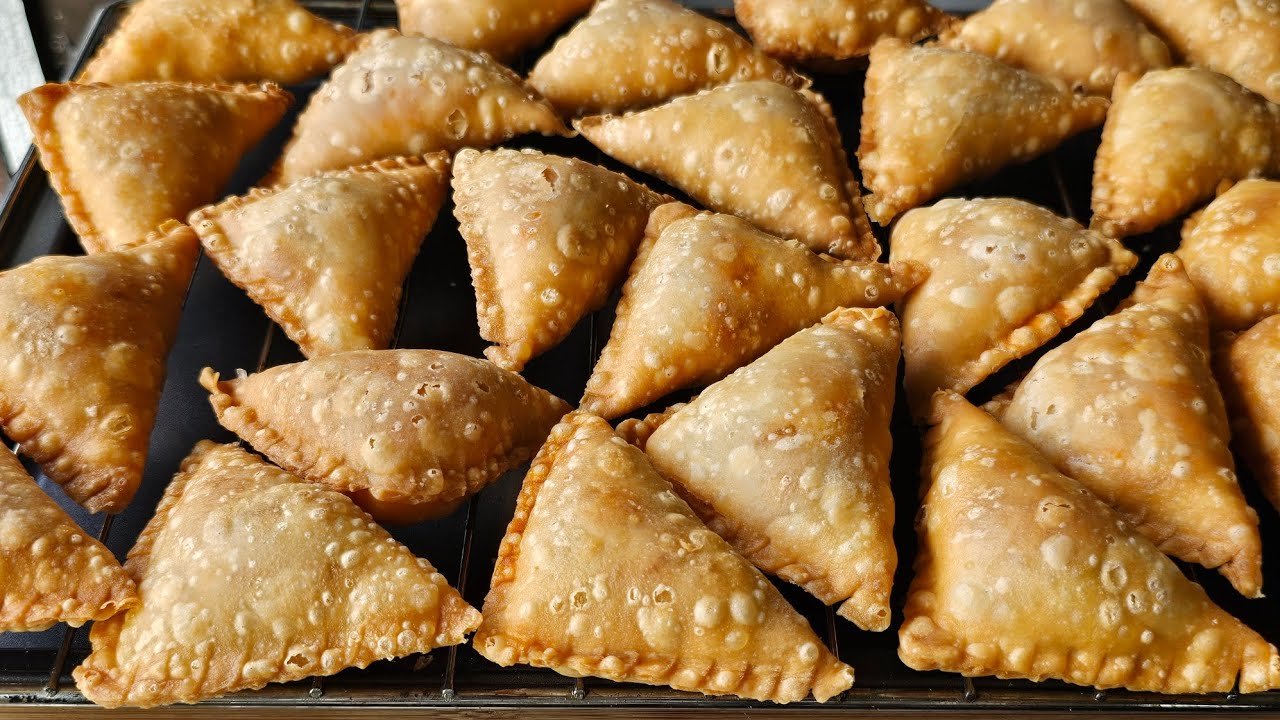 Karipap inti kentang & sardin yang mudah, cepat disediakan