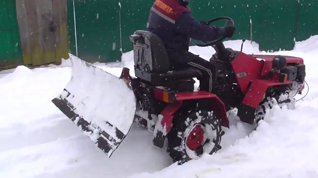 Мтз 132 Чистим снег