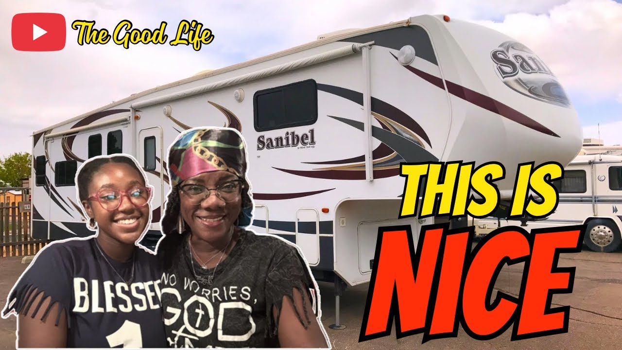 RV Life: We Went to Check Out an RV! |  RV Hunting S2E1