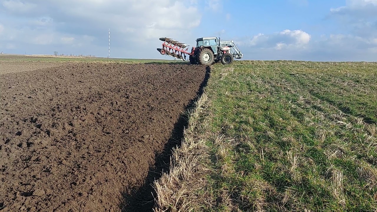 Massey Ferguson 2680, плуг Gregoire Besson RG35