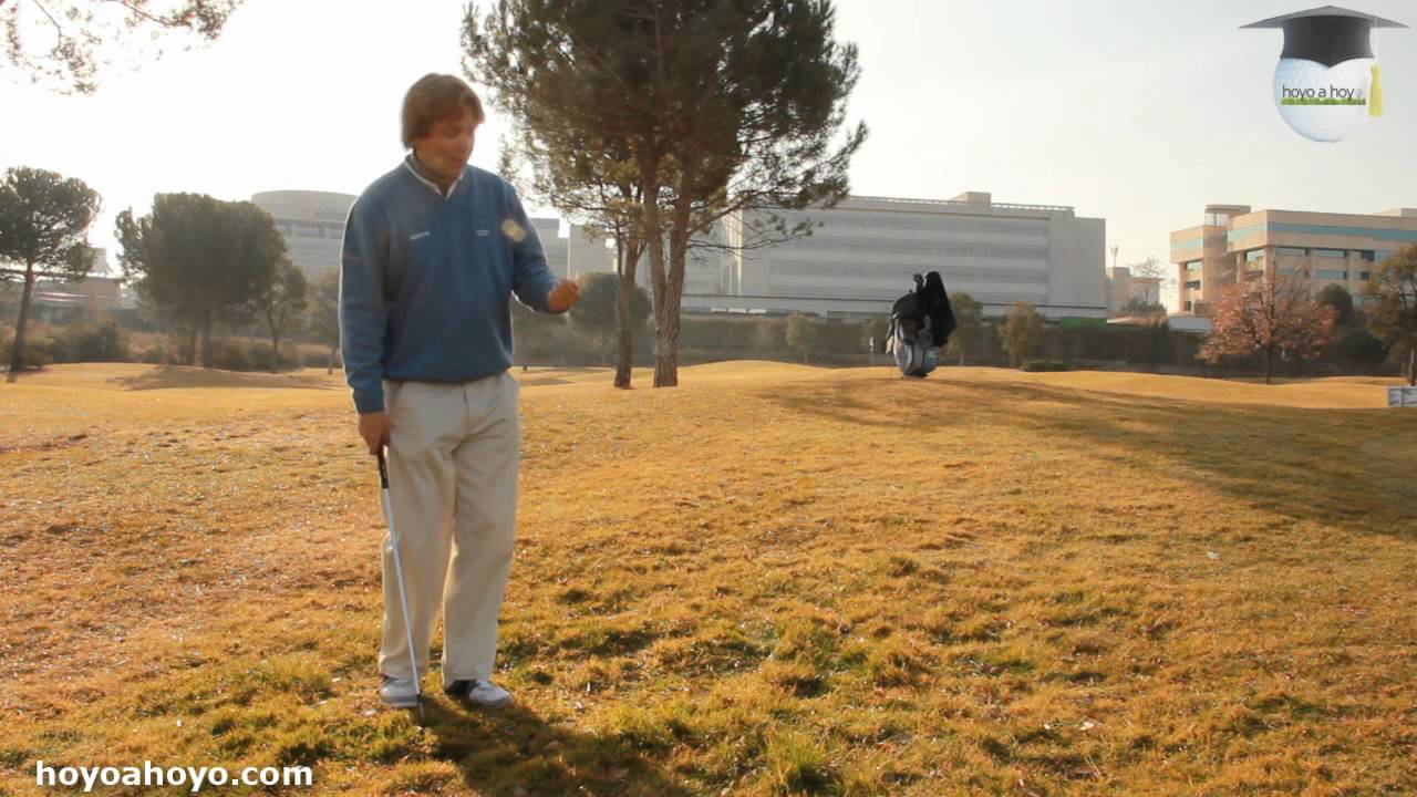 Clase de golf: Bola hundida alrededor de green