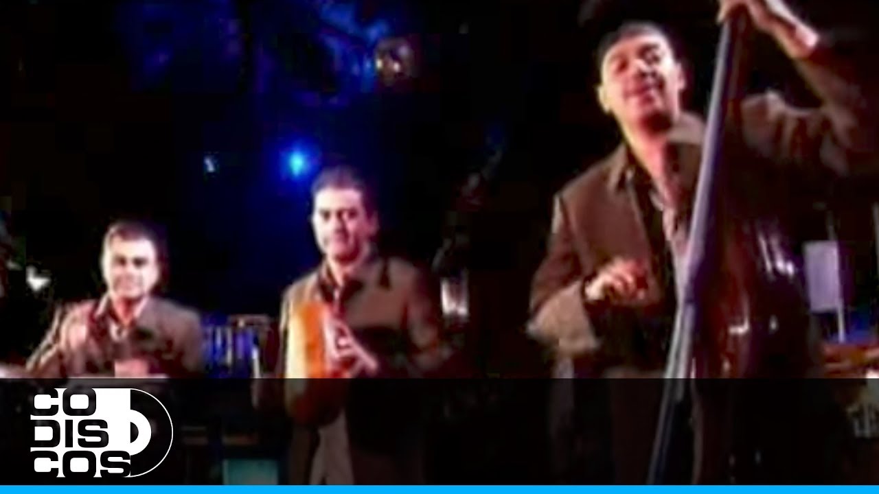 Entre T&uacute; Y Ella, El Combo De Las Estrellas - V&iacute;deo Oficial
