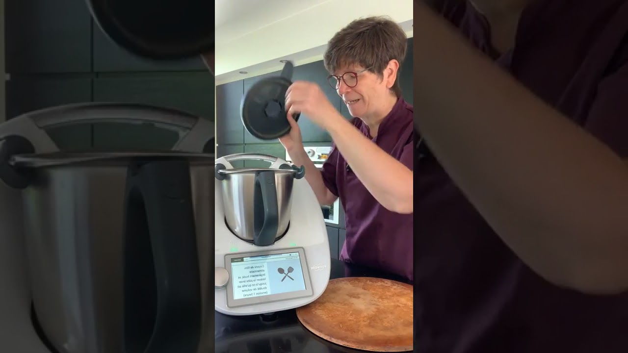 Pâte à pizza 🍕🍕 au Thermomix