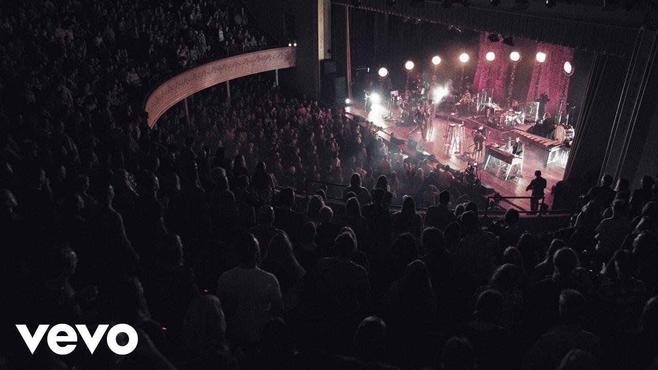 Cage The Elephant - Cold Cold Cold (Unpeeled) (Live Video)