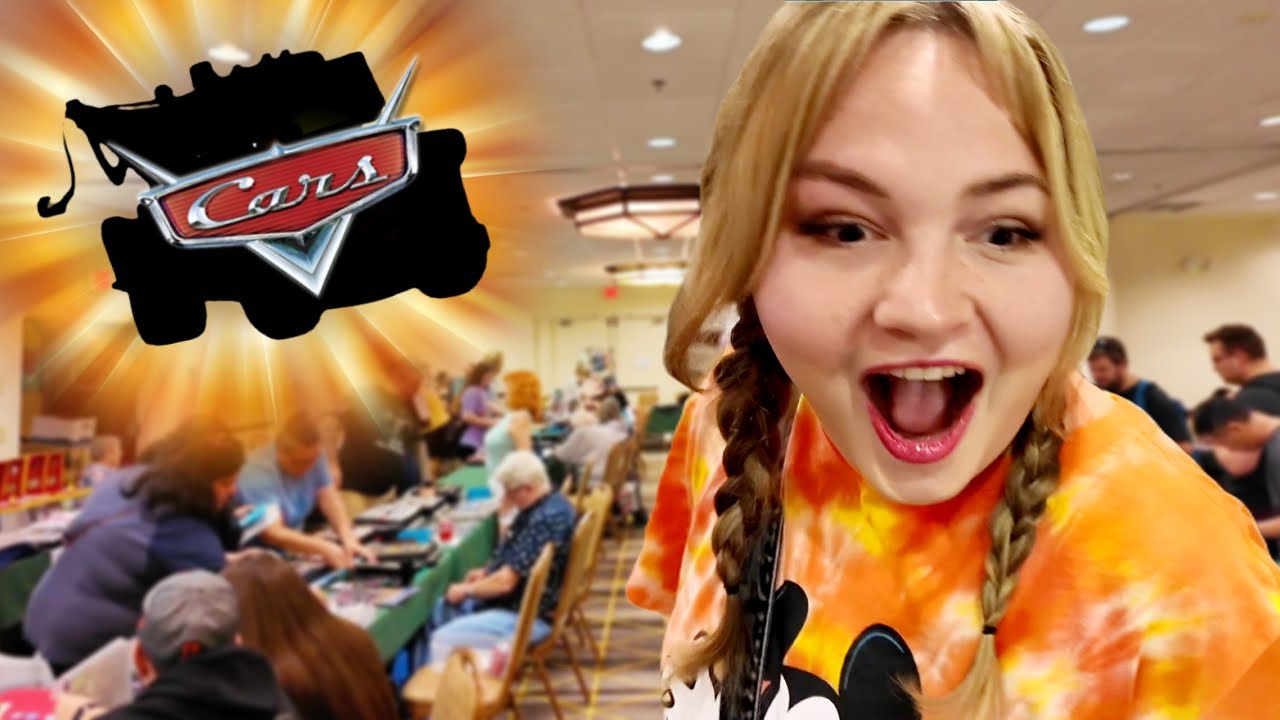 Hunting for Disney Pin GRAILS at Trading Event | CARS GRAIL SCORE!!