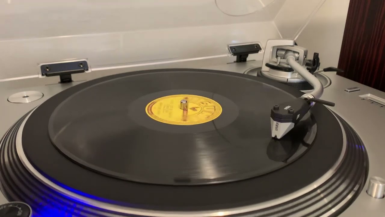 Jerry Lee Lewis “Whole Lot Of Shakin’ Going On” 78 RPM “1957”