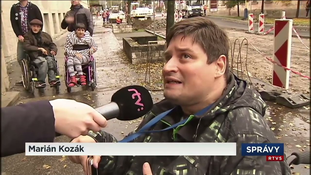 Hlavná pošta v Košiciach - bariéry