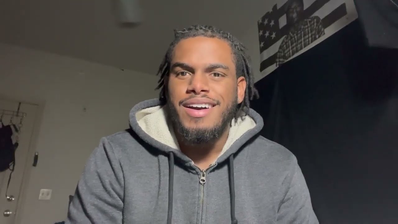 What it’s like being a masculine gay in the closet. (My first video!!!)