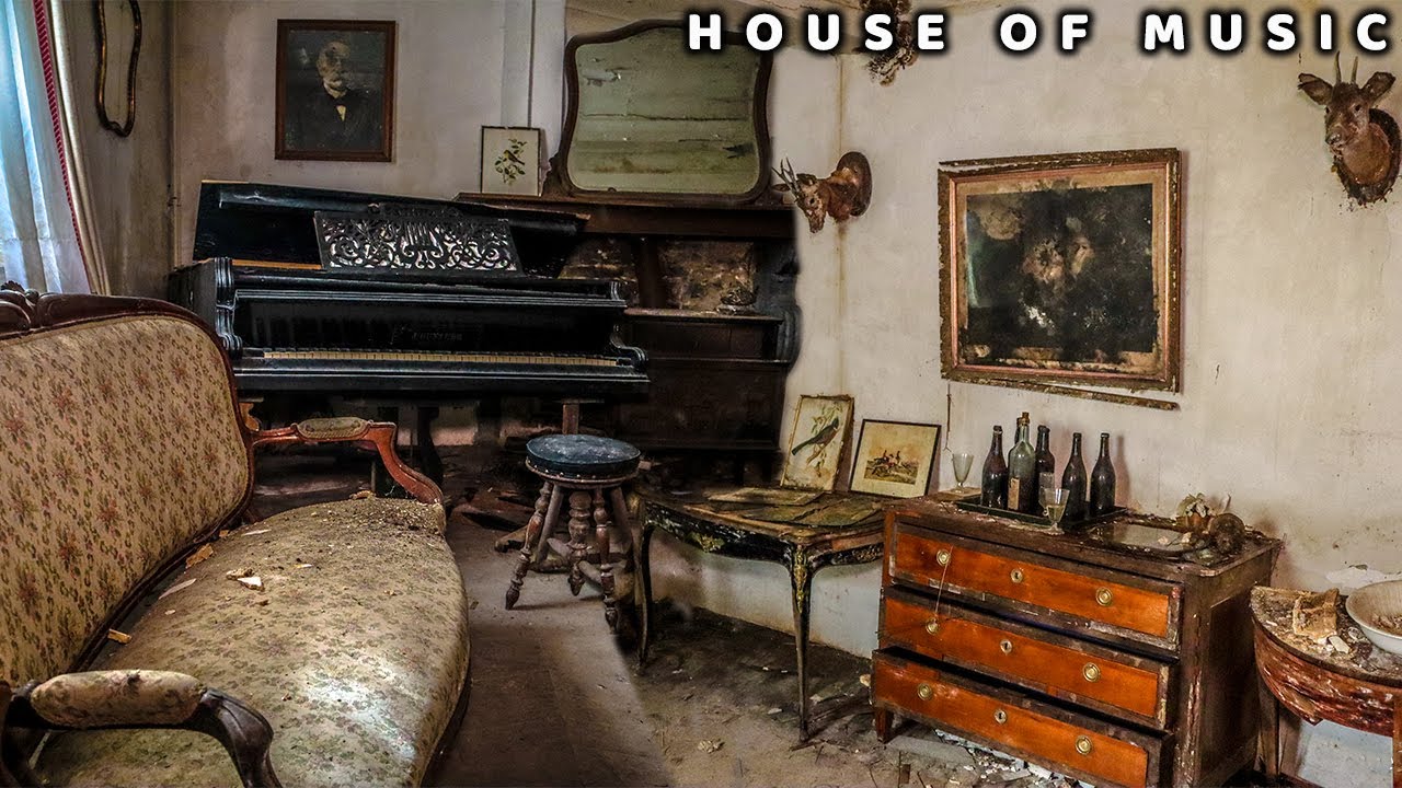 Decaying Abandoned House of Belgian music artist | Originally Built-in 1873!