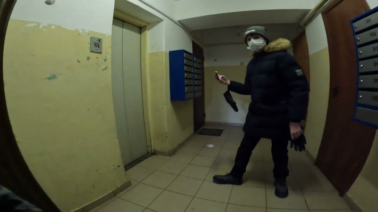 Старенький КМЗ!  Необычный звук прибытия на этаж! Лифт КМЗ(Q=400, V=1.0, 2000 г.в.)
