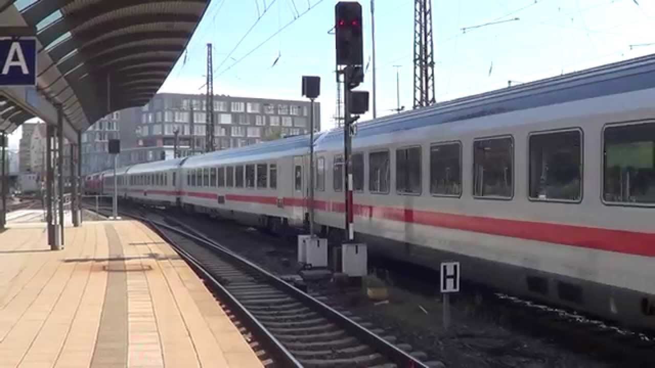 Züge im bahnhof Ulm DB