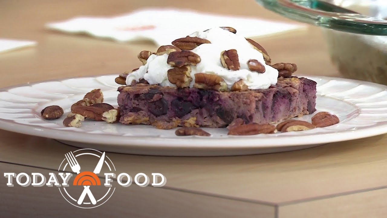 3 Easy Breakfasts: Blueberry Pastry, Mug Omelet, Oatmeal Bake