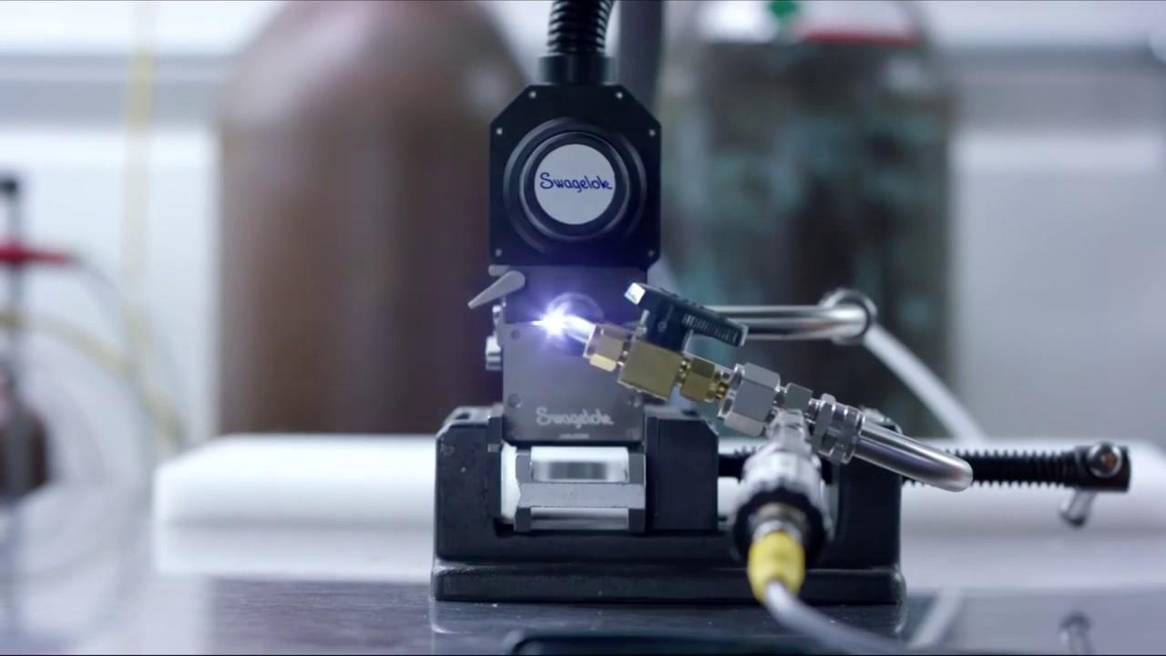 Swagelok Custom Solutions (Czech Subtitles)