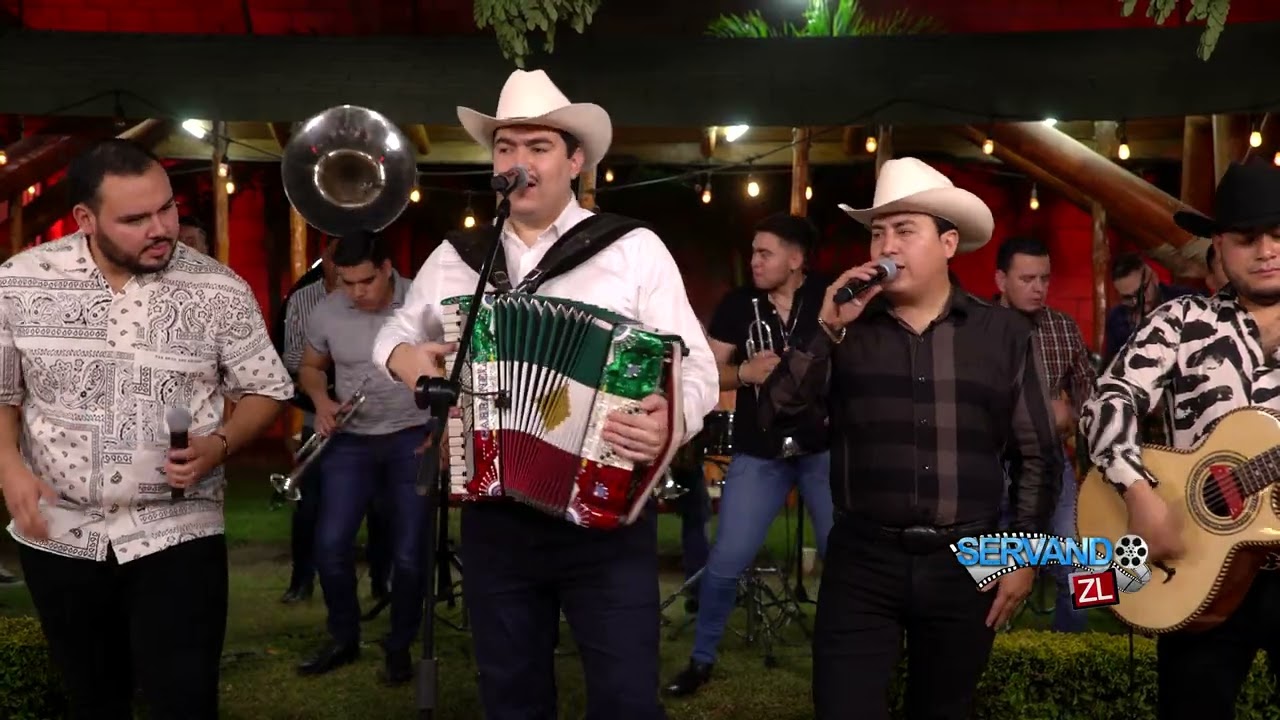 Banda Renovacion Ft. Canelos Jrs - Como Quisiera (En Vivo 2023)