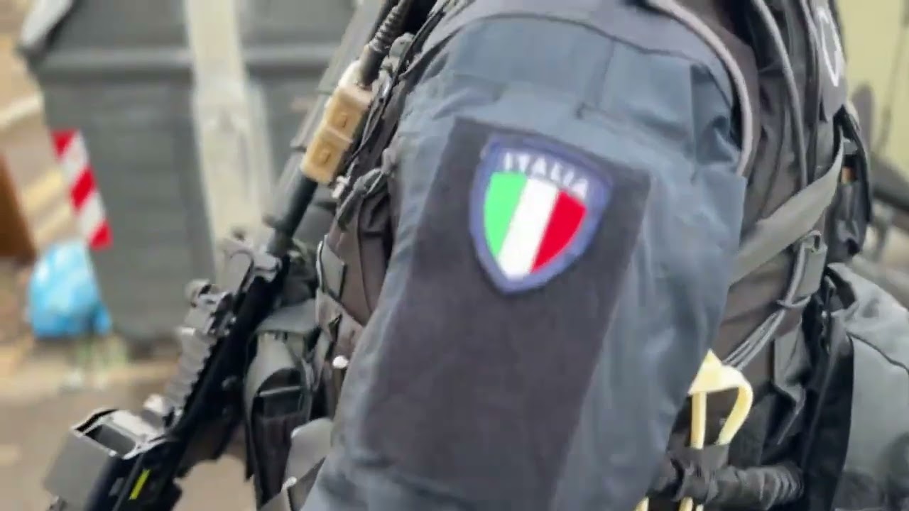 Roma. Clienti senza spacciatore Blitz dei Carabinieri In tilt lo spaccio al Quarticciolo 18 arresti.